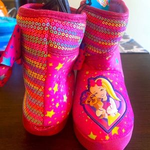 JOJO SIWA BOOTS BRAND NEW WITH TAGS size 9-10 kids